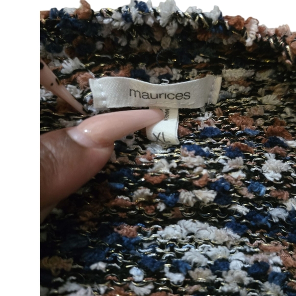 Maurices Women's Multicolor Sweater Sz XL - Picture 3 of 3